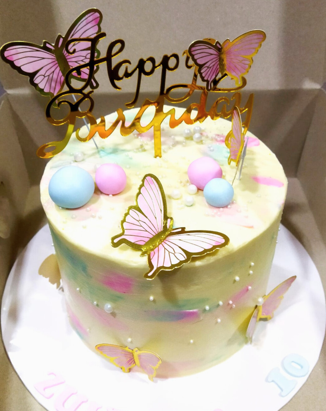 Birthday cakes in Colombo