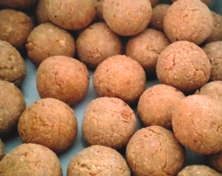 Christine's Kitchen fresh homemade rolls cutlets patties and sandwiches delivered in Dehiwala and Mount Lavinia Colombo
