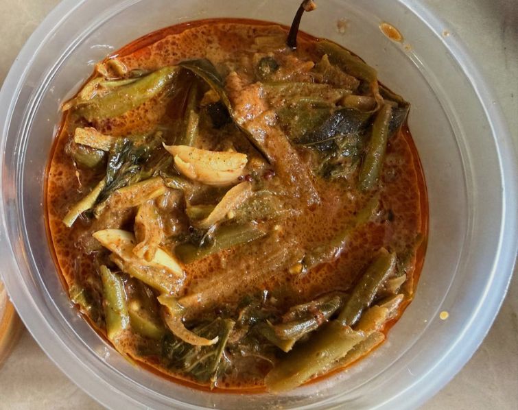 Christine's Kitchen homemade curry packs with rare Pola vegetables delivered fresh in Dehiwala and Mount Lavinia Colombo