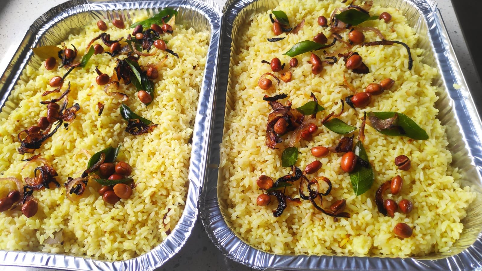Roshini's Kitchen - Rice & Curry | Yellow Rice | Fried Rice